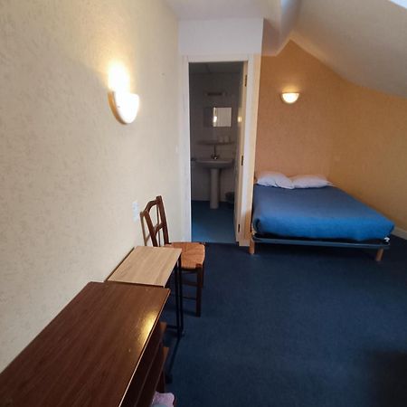 Chambre Chez Marie Et Didier 1 Minute A Pied Du Sanctuaire De Lourdes Eksteriør billede
